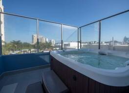 センターポイント ホリデイ アパートメンツ 写真