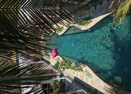 ヴィラズ フラミンゴ ギリ トラワンガン 写真