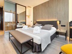 アレクサンドレ フィラ コングレス 写真