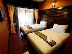 バーン ファイ ゲストハウス 写真