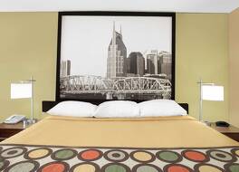 スーパー 8 バイ ウィンダム ナッシュビル ウエスト 写真