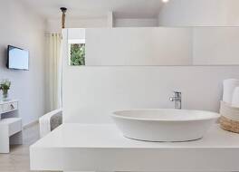 Mr. and Mrs. White Corfu Couples Retreat 写真