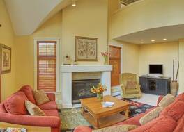 キャッスル ヒル リゾート アンド スパ 写真