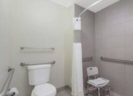 トラベロッジ バイ ウィンダム クラークスビル