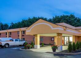 スーパー 8 バイ ウィンダム ローガンズポート 写真