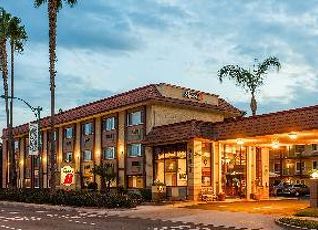 スーパー 8 バイ ウィンダム アナハイム ディズニーランド ドライブの写真 画像 フォートラベル Super 8 By Wyndham Anaheim Disneyland Drive アナハイム