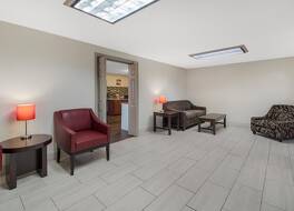 レッド ルーフ イン & スイーツ ジャクソン テネシー 写真