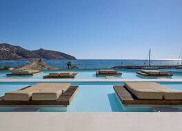 ゼウス エレバ ミラベロ ベイ 写真