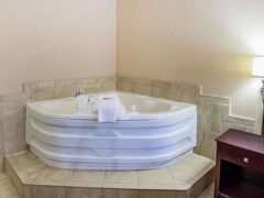 クオリティ イン & スイーツ ピオリア ノース 写真