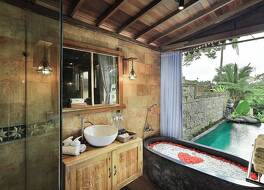 ラワニ リゾート 写真