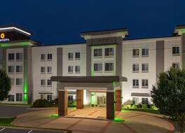 ラ キンタ イン アンド スイーツ バイ ウィンダム コロンバス エディンバラ 写真