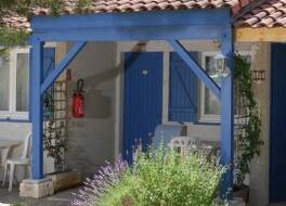 Hotel Des 4 Vents "Esprit Camargue" Parking Privé securisé