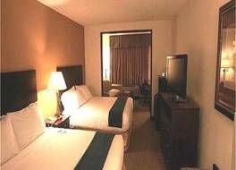 ホリデイ イン エクスプレス シカゴ NW - バーノン ヒルズ by IHG 写真