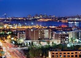 Homewood Suites by Hilton Edgewater-NYC Area