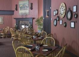 Swan Lake Resort 写真