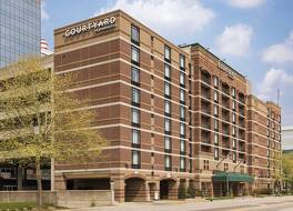 Courtyard by Marriott Louisville Downtown