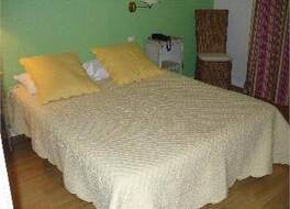 Les Aubuns Country Hotel 写真