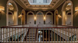 トレル 1884 スイーツ&アパートメンツ