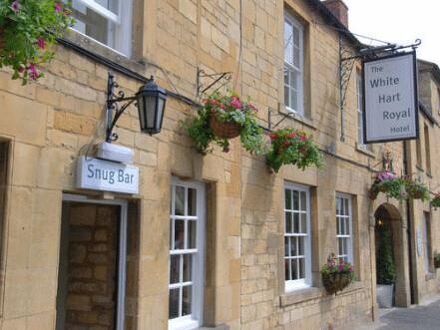 The White Hart Royal, Moreton-in-Marsh, Cotswolds 写真