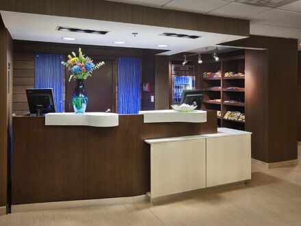 フェアフィールド イン バイ マリオット イースト ラザフォード メドウランド 写真