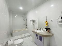 ザ パンダン サリ ホテル 写真