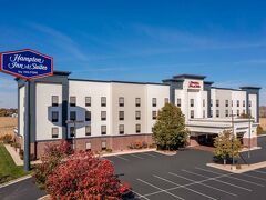 ハンプトン イン & スイーツ マンシー 写真