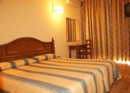 THB San Fermin Hotel 写真