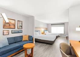 カントリー イン & スイーツ バイ ラディソン エリザベスタウン ケンタッキー 写真