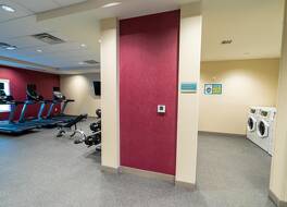 Home2 Suites by Hilton-Bakersfield 写真