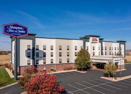 ハンプトン イン & スイーツ マンシー 写真