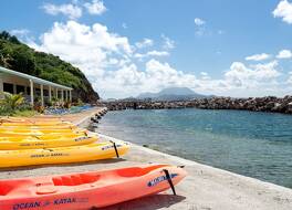 Bird Rock Beach Hotel 写真