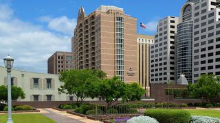 DoubleTree Suites by Hilton Hotel Austin