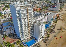 Pacific Palace Beach Tower Hotel 写真