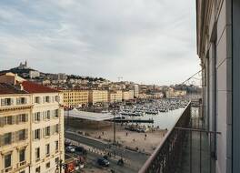 Escale Oceania Marseille Vieux Port 写真