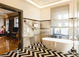 Grand Poet by Semarah 写真