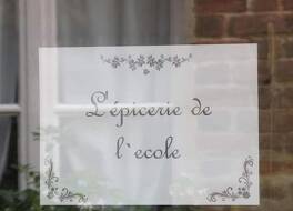 ア レコール ビュイソニエール 写真