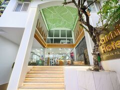 カミラ エアポート ホテル 写真