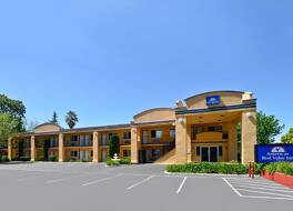 アメリカズ ベスト バリュー イン チーコ