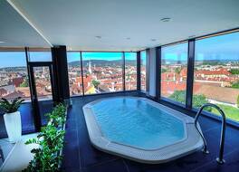 ホテル ショプロン 写真