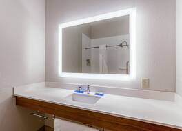 ホリデイ イン エクスプレス & スイーツ - オーファロン /シロー by IHG 写真