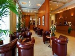 ホテル アリストス 写真