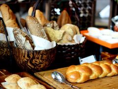 ジュビリー プレステージ ホテル ラチャダーピセーク 写真