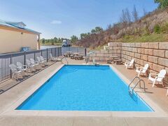 デイズ イン バイ ウィンダム レノア シティ 写真