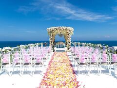 アヤナ セガラ バリ 写真