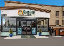 クオリティ  イン JFK エアポート ロックアウェイ ブルバード 写真