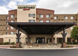 コートヤード バイ マリオット シカゴ シャンバーグ ウッドフィールド モール