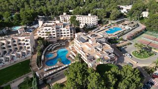 インヴィサ ホテル クラブ カラ ブランカ