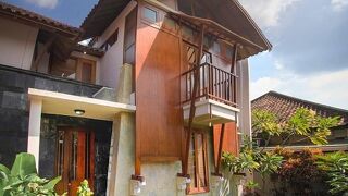 テガル パングン イン