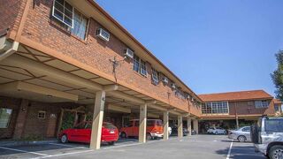 セイント ジョージズ モーターイン