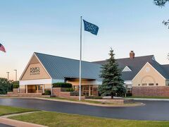 フォーポインツ バイ シェラトン バッファロー グローブ 写真